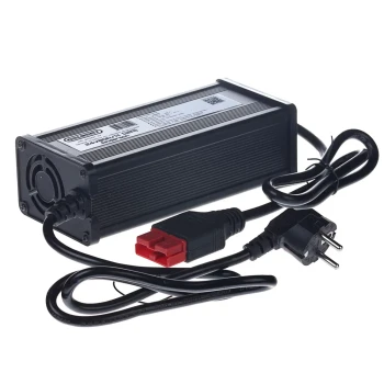 Зарядное устройство Rutrike Gelbert для свинцовых аккумуляторов 24V80A/H (12A) Anderson